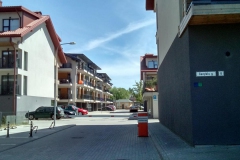 156705320